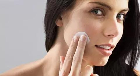 警惕！這些是“毀臉”的節奏，千萬別在臉上干這些傻事！